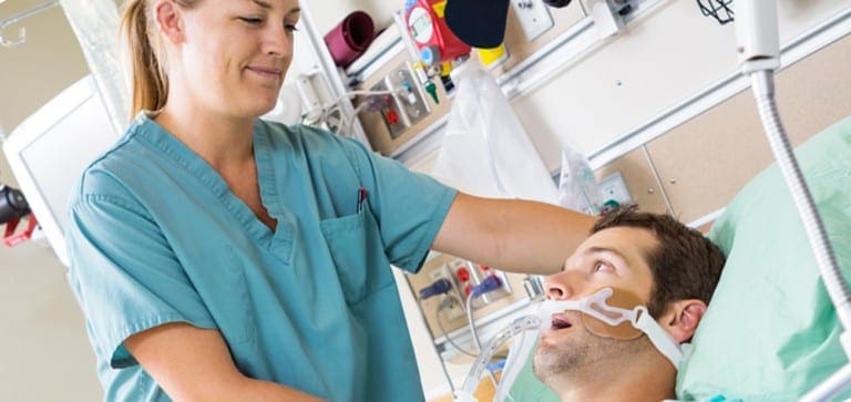 Post-intensive care syndrome: What it is and how to help prevent it Post-intensive care syndrome: What it is and how to help prevent it