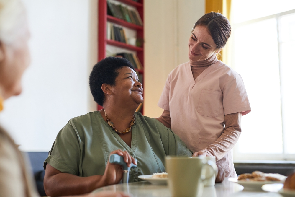 Nurse helping a patient eat